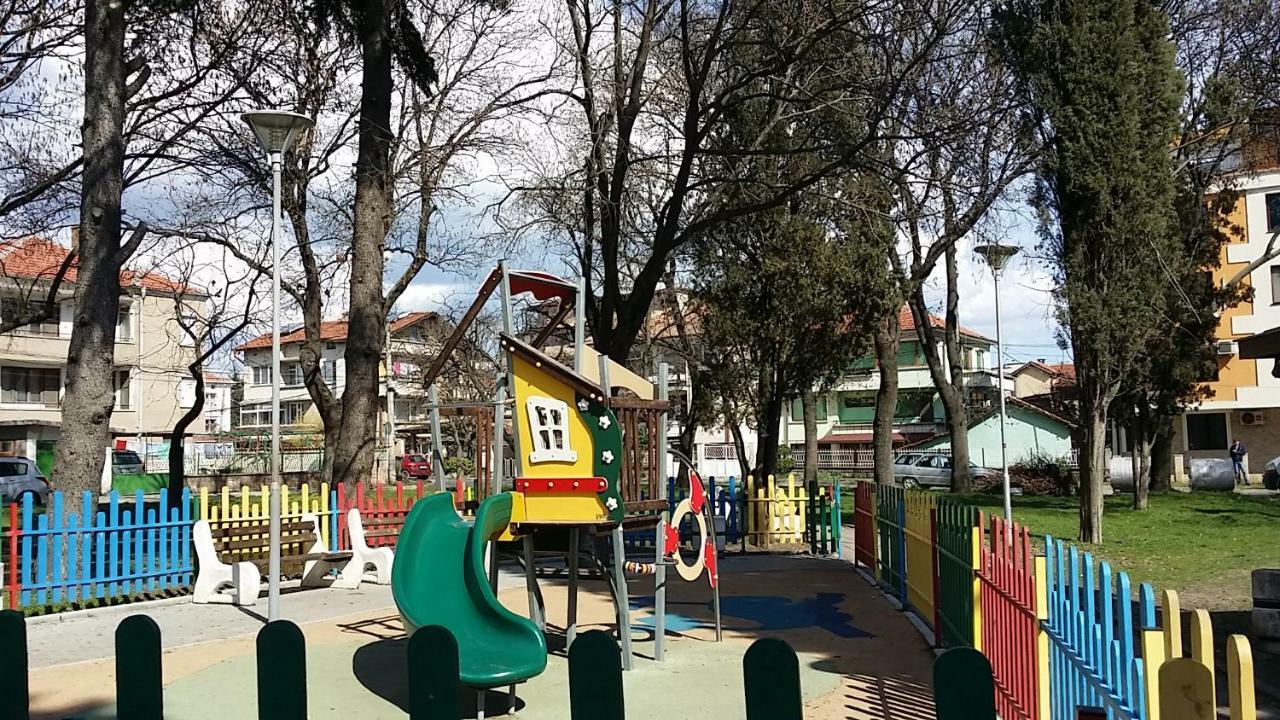 Изгрев Бургас Экстерьер фото